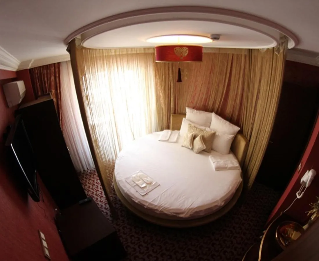 Salinas Istanbul Hotel